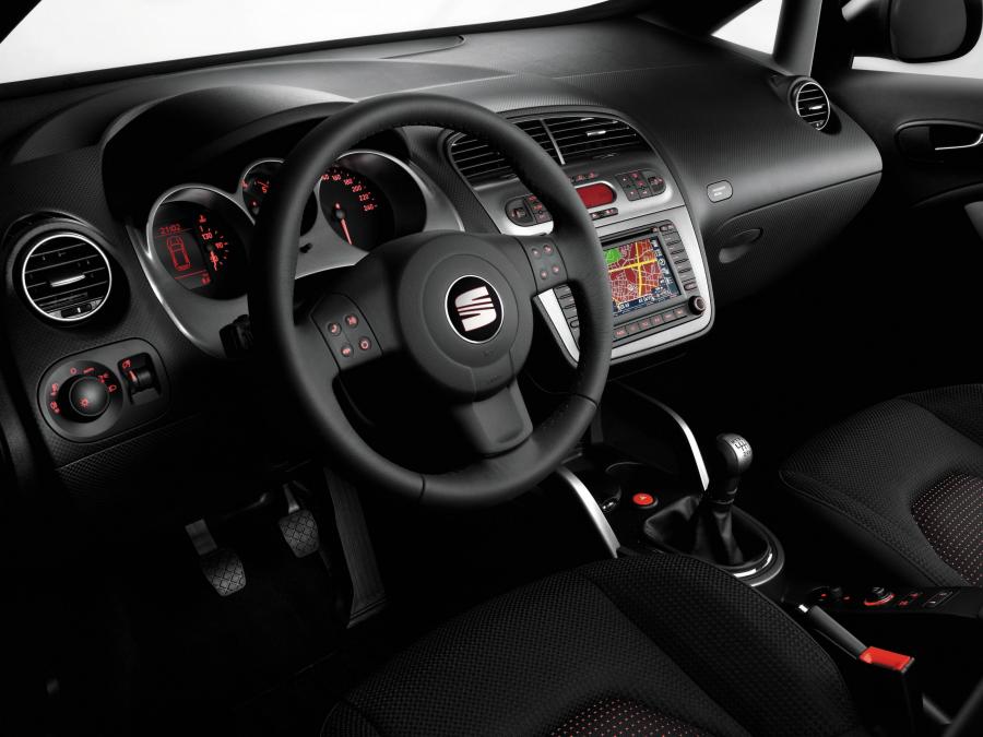  Seat Altea XL 2006 года  (фото 77 из 134)